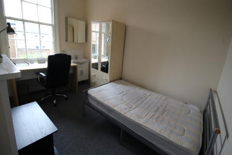1 bedroom property to rent, Room 3, Kent House, Clarendon Place, Leamington Spa