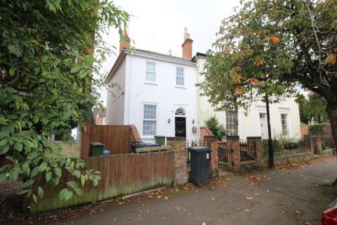 4 bedroom terraced house to rent, 36b Willes Road, Leamington Spa