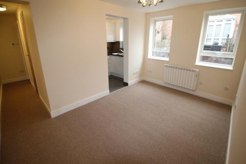 2 bedroom apartment to rent, Flat 2, Churchill House, Regent Street, Leamington Spa