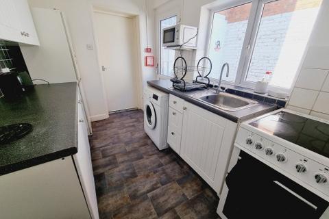 5 bedroom terraced house to rent, 86 New Street, Leamington Spa