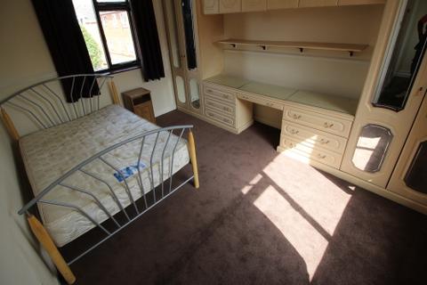 5 bedroom semi-detached house to rent - 75 Tachbrook Street, Leamington Spa