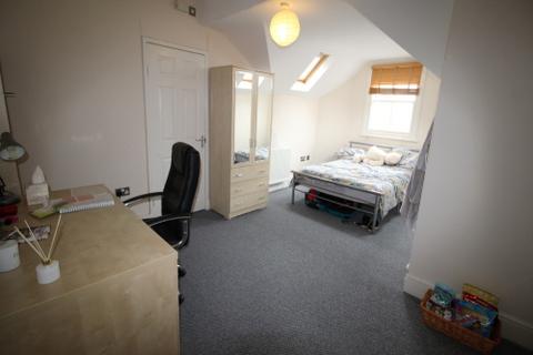 1 bedroom in a house share to rent, ROOM 18, KENT HOUSE, CLARENDON PLACE, LEAMINGTON SPA