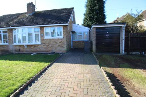 5 bedroom semi-detached house to rent - 2 Offa Drive, Kenilworth
