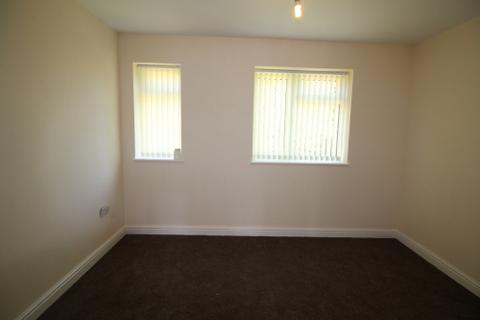 2 bedroom semi-detached house to rent, Buckley Road, Leamington Spa