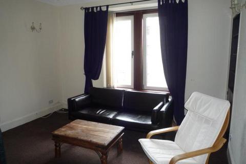 2 bedroom flat to rent, Blackness Road, West End, Dundee, DD2