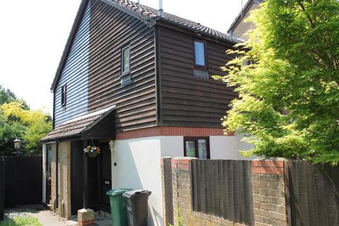 undefined, Parsons Close, Horley