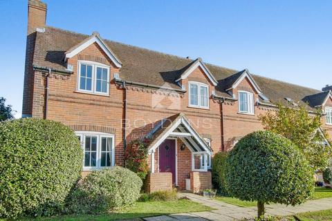 3 bedroom end of terrace house to rent, Moatfields, Colchester CO6