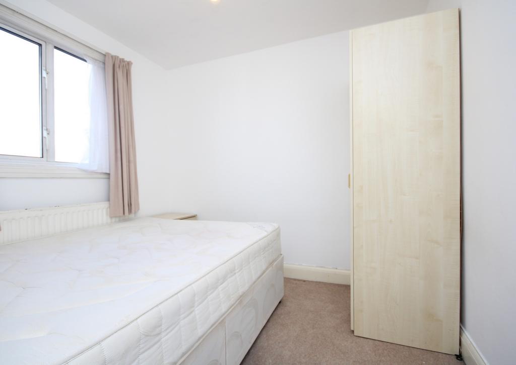 Bedroom2