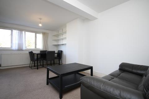 2 bedroom flat to rent, The Drive, Golders Green, NW11