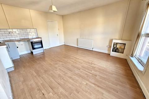 undefined, 1 Bed Apt on Picton Rd Wavertree