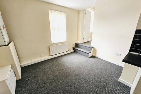 1 bedroom flat to rent, Hawthorn Road, Bootle