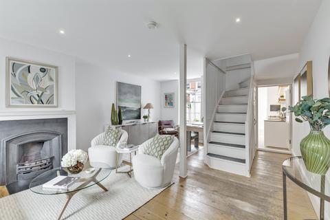 3 bedroom terraced house for sale, Perrins Lane, Hampstead Village, NW3