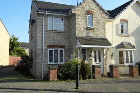 3 bedroom semi-detached house to rent, Honeysuckle Close, Calne SN11