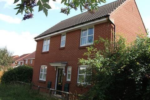 3 bedroom semi-detached house to rent, Youens Drive, Thame