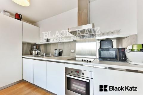 2 bedroom apartment to rent, SE17