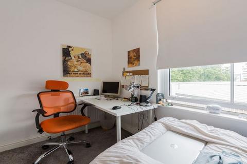 3 bedroom flat to rent, N7