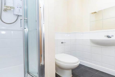 2 bedroom flat to rent, WC1X