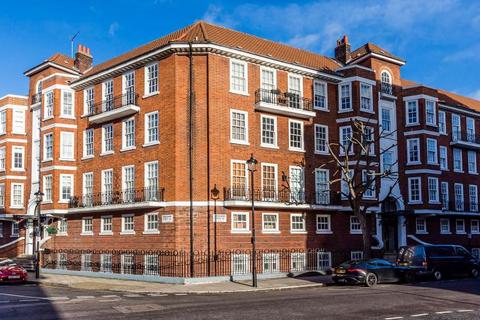 3 bedroom flat to rent, W1H