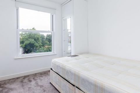 2 bedroom flat to rent, N7