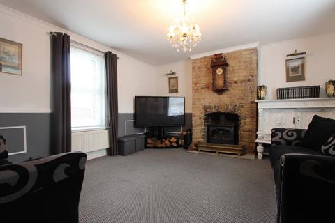 3 bedroom semi-detached house for sale, Manor Road, Deal, CT14