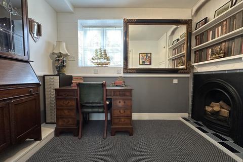 3 bedroom semi-detached house for sale, Manor Road, Deal, CT14