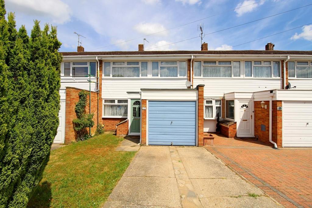 Broadway, Silver End, Witham, Essex, CM8 3 bed terraced house £240,000