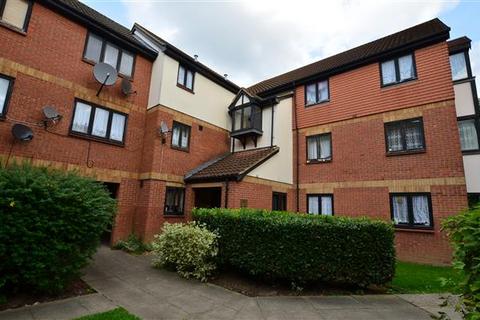 2 bedroom apartment to rent, Pochard Court, Eagle Drive, Colindale