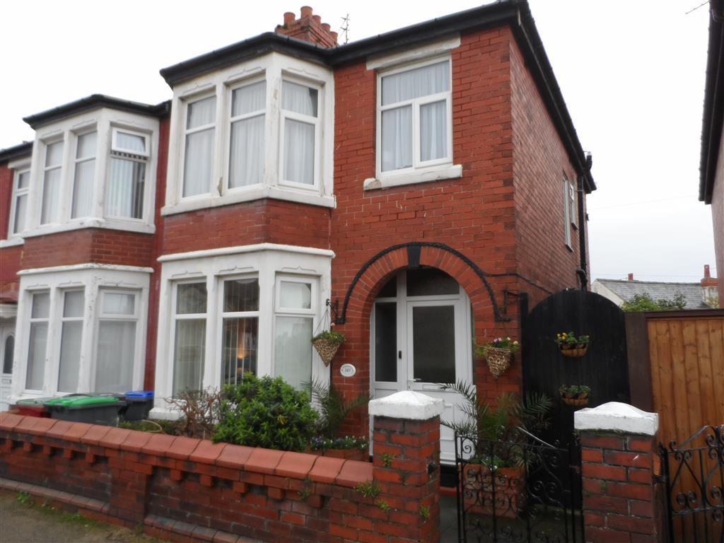 Bloomfield Road, Blackpool, FY1 6QH 3 bed semidetached house £89,950