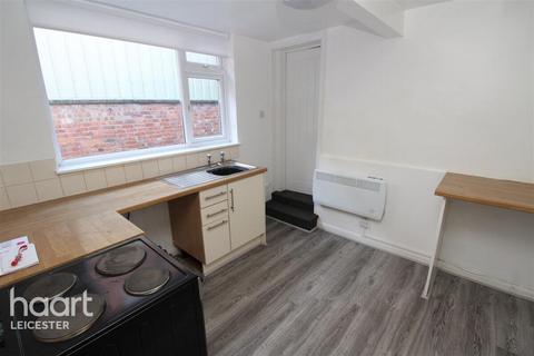 undefined, St Marys Road, Market harborough