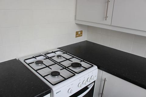 1 bedroom flat to rent, Lidget Street, Huddersfield