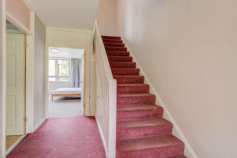 3 bedroom flat to rent, NW1