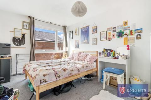 2 bedroom maisonette for sale, Spencer Road, Tottenham, London, N17