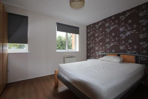 1 bedroom flat to rent, Bream Close, Tottenham, London, N17