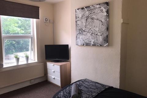 1 bedroom in a house share to rent - 200 Lea Road, Pennfields, Wolverhampton, West Midlands, WV3