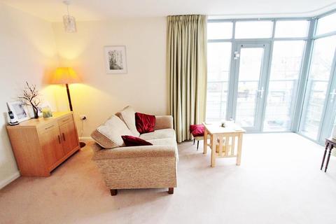 1 bedroom flat for sale, The Roundway, Tottenham , London, N17