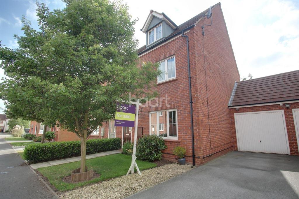 Old Station Drive, Ruddington, Nottinghamshire 4 bed semidetached