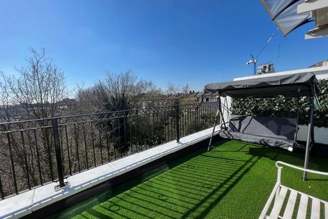 2 bedroom apartment to rent, Finchley Road, London, NW3