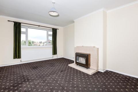 undefined, Sunbury-On-Thames,  Surrey,  TW16