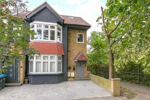 undefined, Midmoor Road, Wimbledon