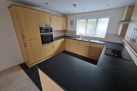 2 bedroom apartment to rent, Ash Drive, Poulton-Le-Fylde