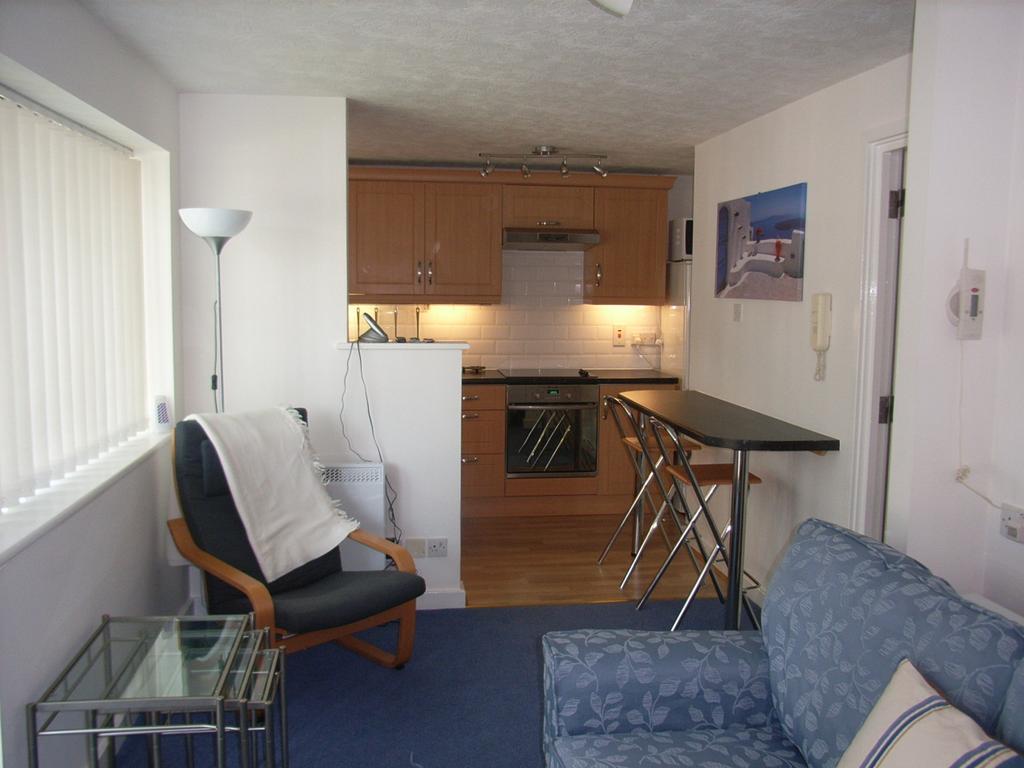Kitchen/Lounge