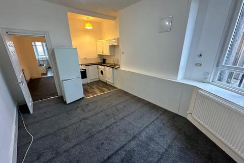 1 bedroom flat to rent, Ardgay Street, Flat 3-3, Glasgow G32