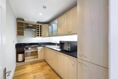 2 bedroom apartment to rent - Queens Gate, South Kensington, London, SW7