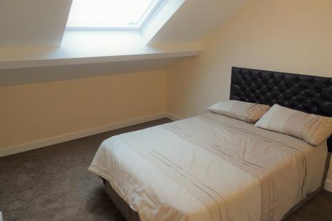 2 bedroom apartment to rent, 538 Wakefield Road, Ossett