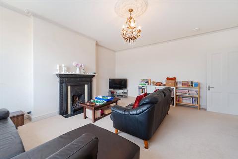 3 bedroom flat to rent, Daleham Gardens, Belsize Park, London