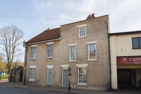 4 bedroom townhouse to rent - Mustow Street, Bury St Edmunds