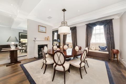 3 bedroom penthouse to rent, Eaton Place, Belgravia, London