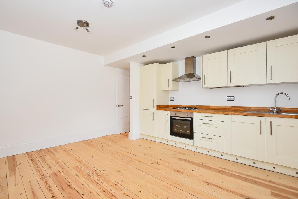 Open Plan Lounge / Kitchen