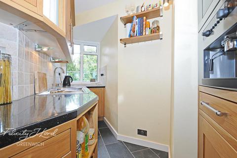 1 bedroom apartment to rent, Dartmouth Grove, London