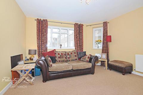 1 bedroom apartment to rent, Dartmouth Grove, London